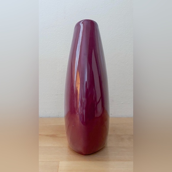 Vintage Asymmetrical Rim Maroon Vase Pottery Art Deco Romance Farmhouse MCM - Picture 2 of 8